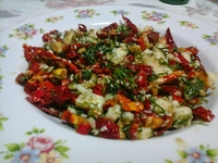 Kurutulmuş Domates Mezesi Tarifi ve Malzemeleri Kurutulmuş Domates Mezesi Tarifi ve Malzemeleri